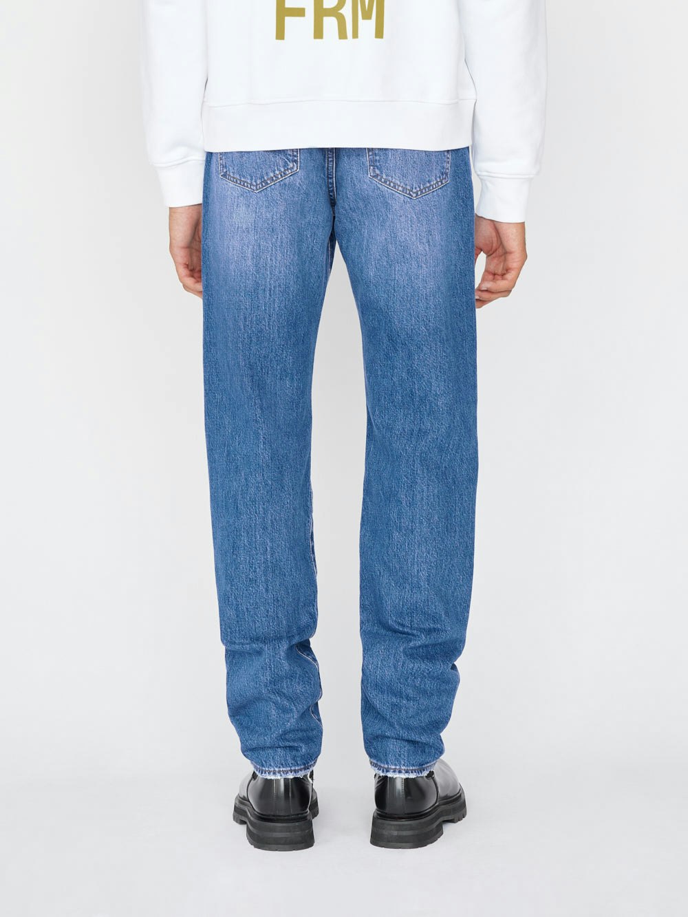 jeans back view alt:fit2